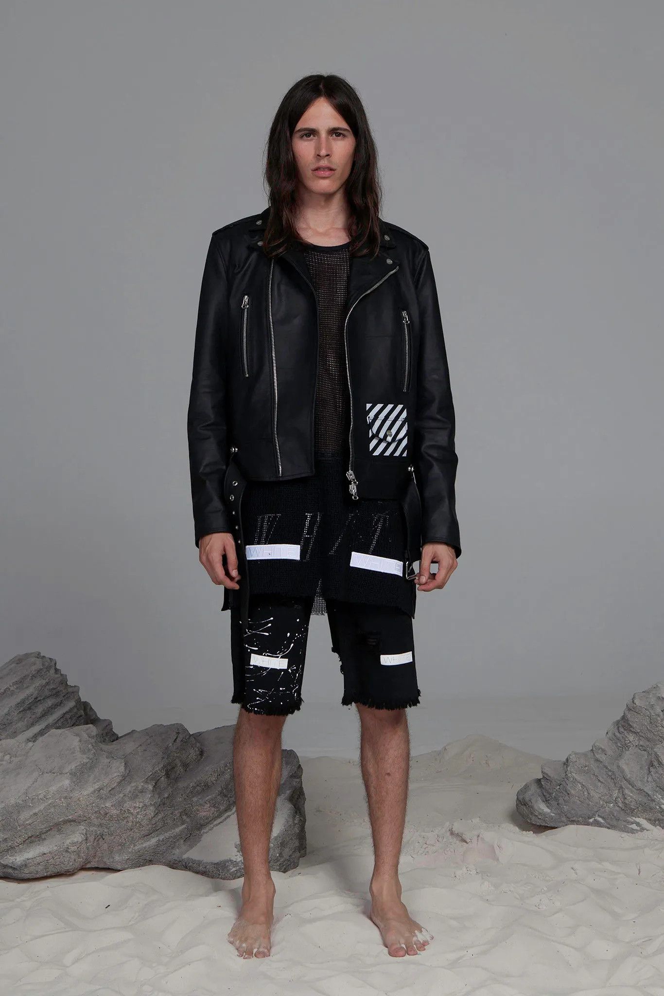 Archival Photography OFF-WHITE - Angle 7