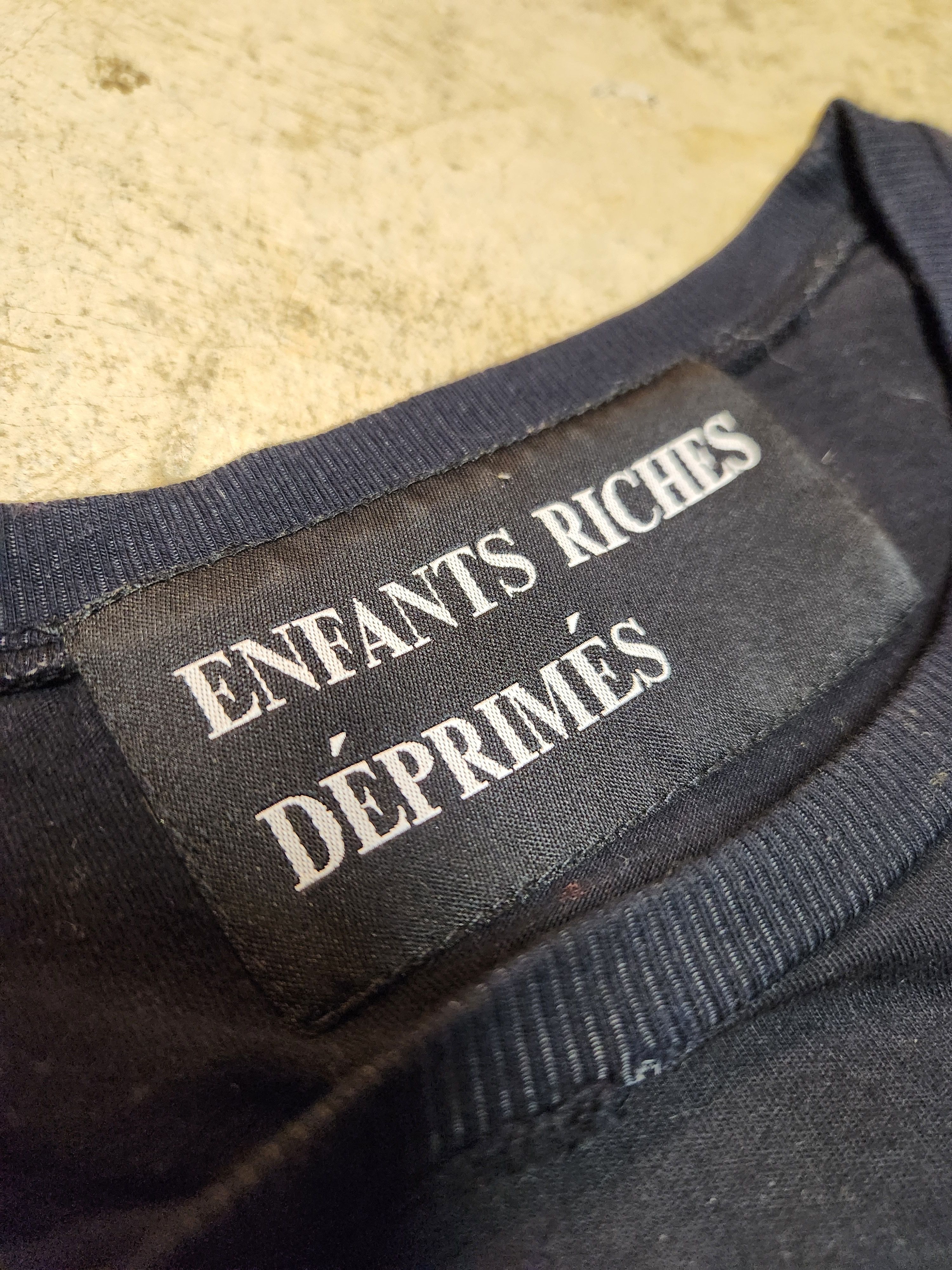 Archival Photography ENFANTS RICHES DEPRIMES - Angle 3