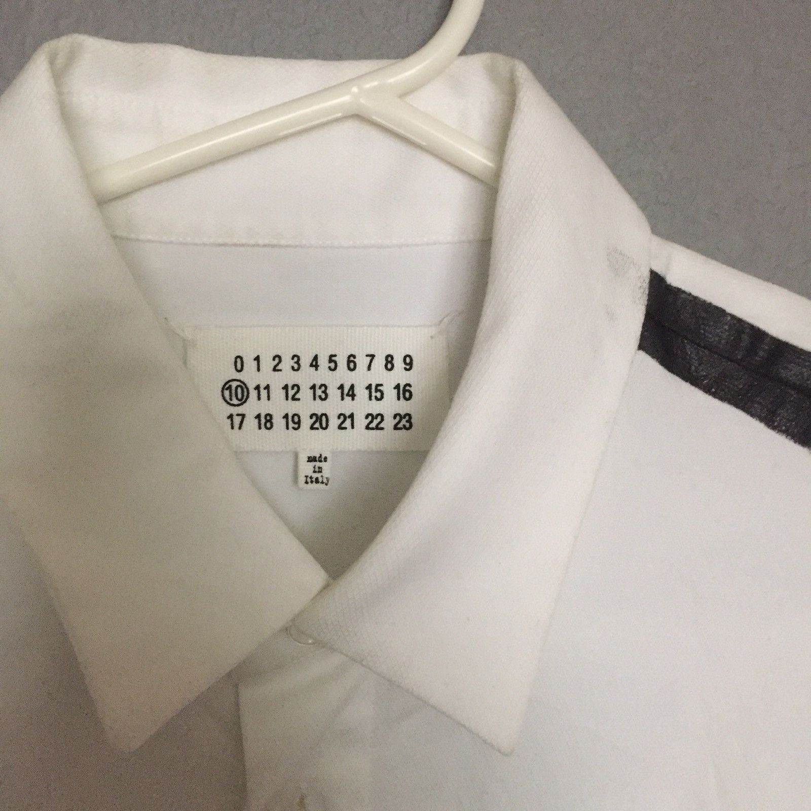 Archival Photography MAISON MARGIELA - Angle 2
